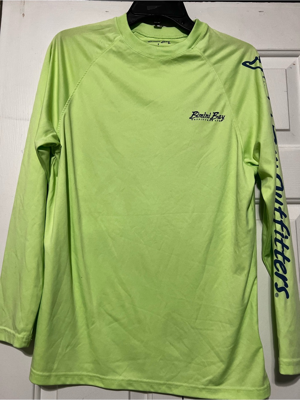 Bimini Bay Lime long sleeved sun shirt. Size small